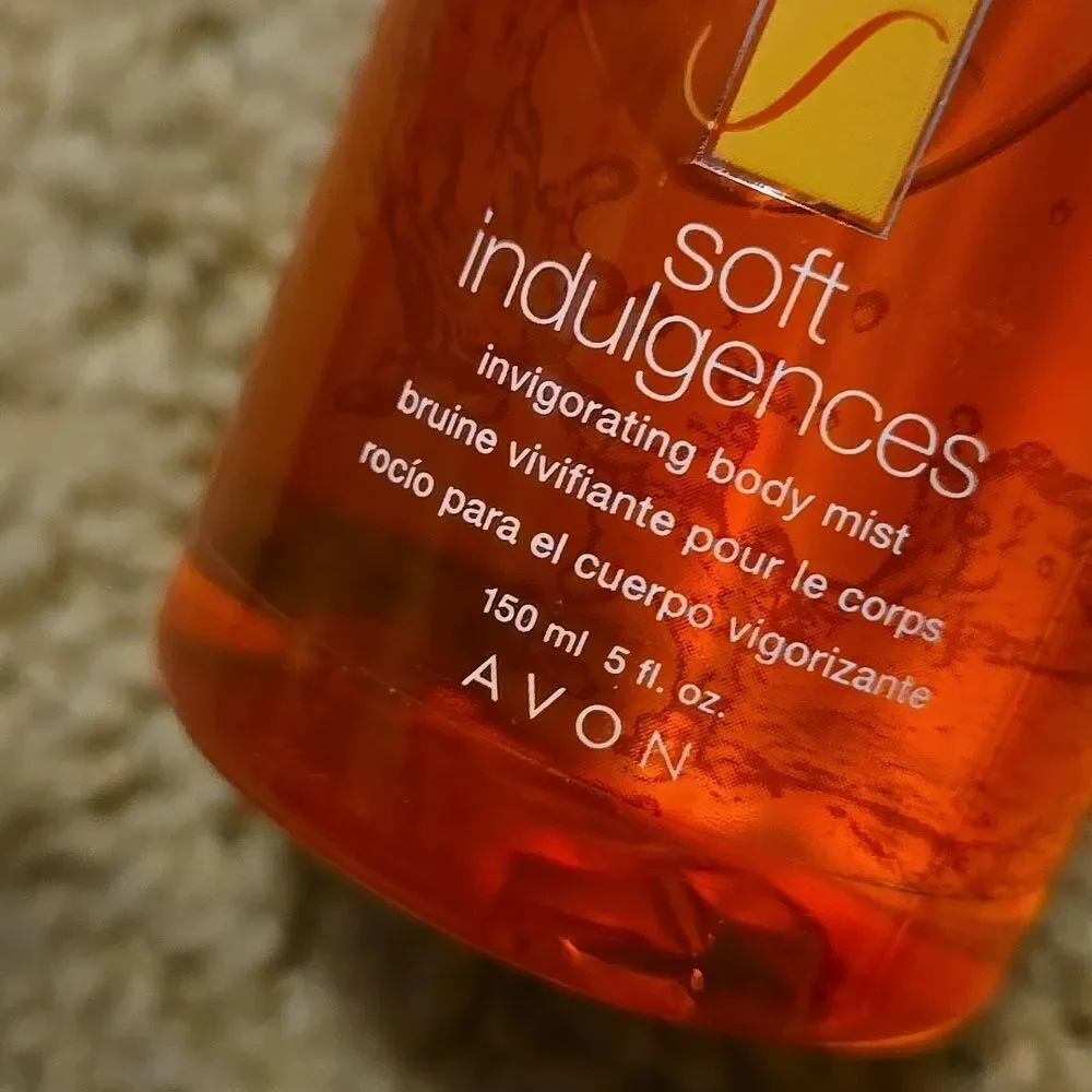 AVON Skin So Soft Soft Indulgences Invigorating Body Mist as seen see weight